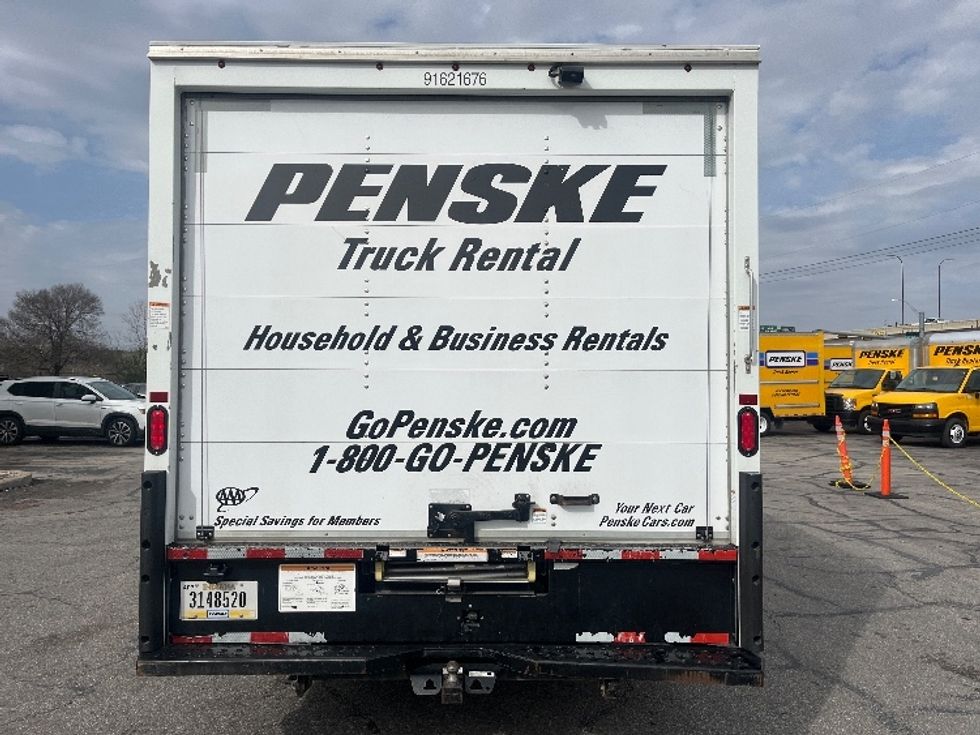 Light Duty Box Truck-Light and Medium Duty Trucks-Ford-2022-E350-Los Angeles-CA-103,771\n\t\tmiles-$ 31,500 - Image 7