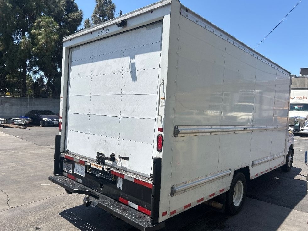 Light Duty Box Truck-Light and Medium Duty Trucks-Ford-2022-E350-Los Angeles-CA-75,727\n\t\tmiles-$ 32,750 - Image 13