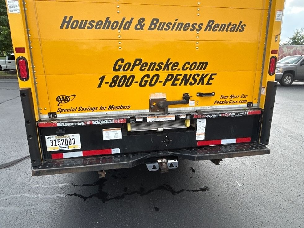 Light Duty Box Truck-Light and Medium Duty Trucks-Ford-2022-E350-Louisville-KY-102,705\n\t\tmiles-$ 24,750 - Image 25