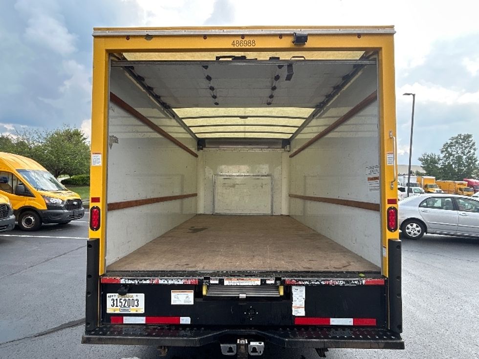 Light Duty Box Truck-Light and Medium Duty Trucks-Ford-2022-E350-Louisville-KY-102,705\n\t\tmiles-$ 24,750 - Image 8