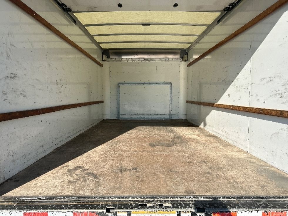 Light Duty Box Truck-Light and Medium Duty Trucks-Ford-2022-E350-Louisville-KY-103,689\n\t\tmiles-$ 26,500 - Image 10