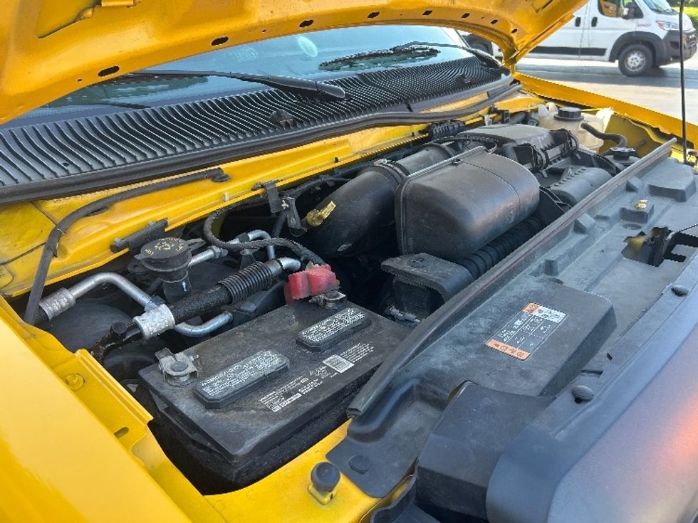 Light Duty Box Truck-Light and Medium Duty Trucks-Ford-2022-E350-Louisville-KY-103,689\n\t\tmiles-$ 26,500 - Image 23