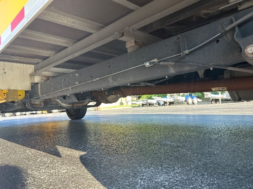 Light Duty Box Truck-Light and Medium Duty Trucks-Ford-2022-E350-Louisville-KY-103,689\n\t\tmiles-$ 26,500 - Image 5