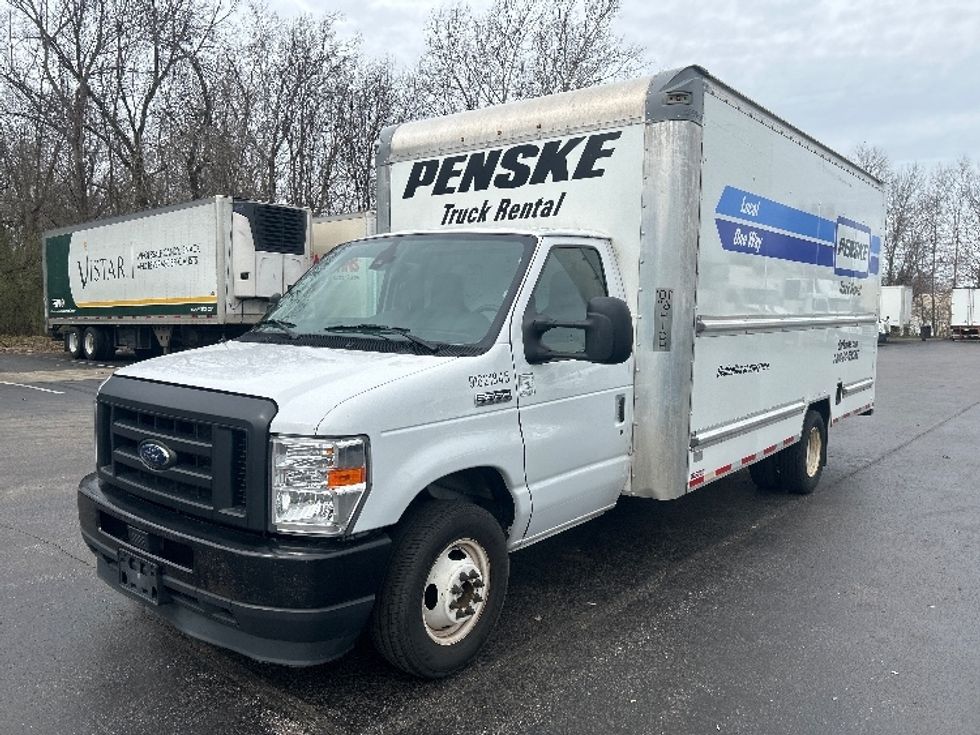 Light Duty Box Truck-Light and Medium Duty Trucks-Ford-2022-E350-Louisville-KY-110,813\n\t\tmiles-$ 27,750 - Image 3