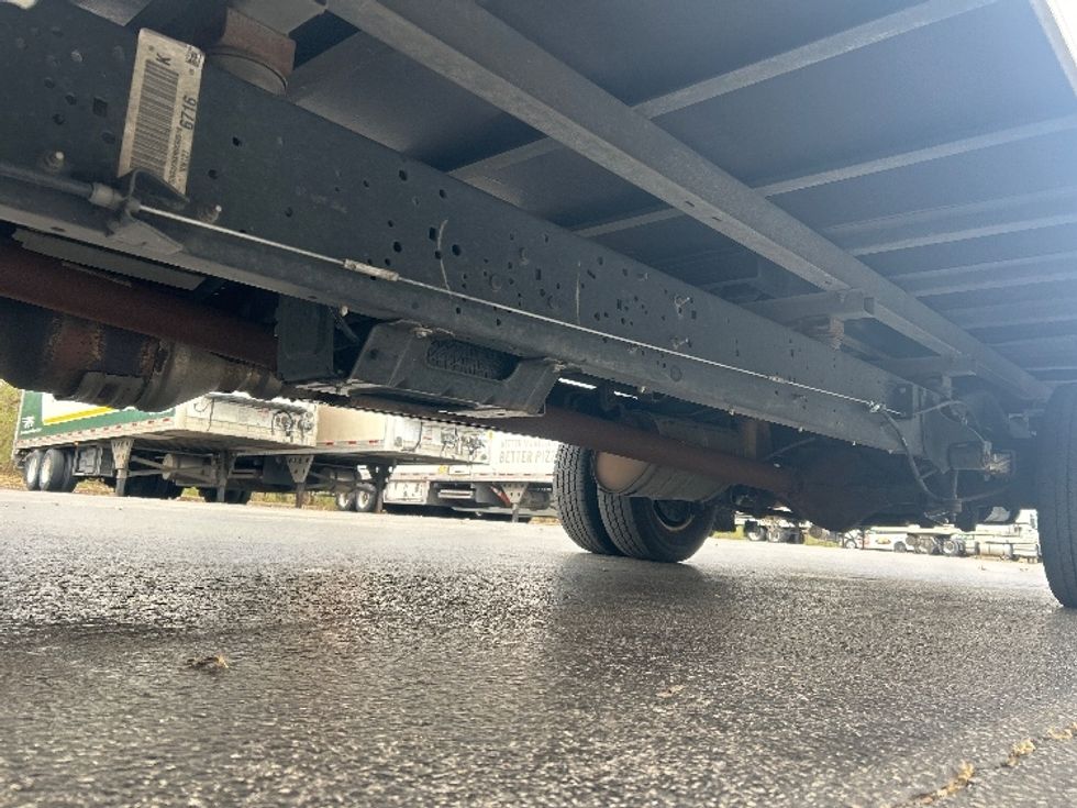 Light Duty Box Truck-Light and Medium Duty Trucks-Ford-2022-E350-Louisville-KY-110,813\n\t\tmiles-$ 27,750 - Image 5