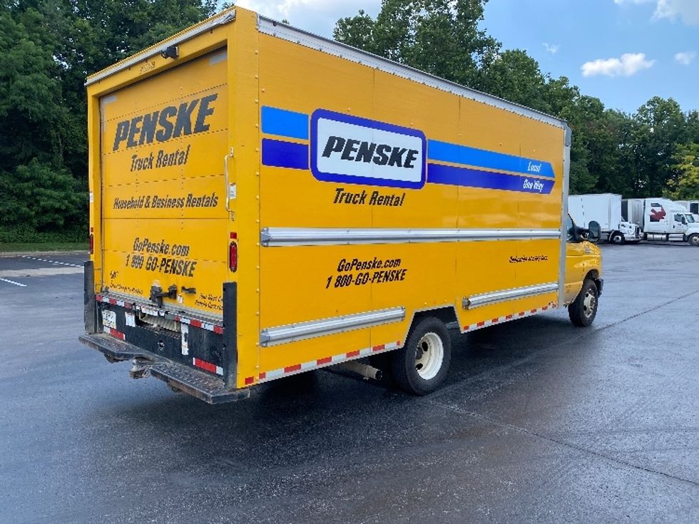 Light Duty Box Truck-Light and Medium Duty Trucks-Ford-2022-E350-Louisville-KY-112,073\n\t\tmiles-$ 23,250 - Image 12