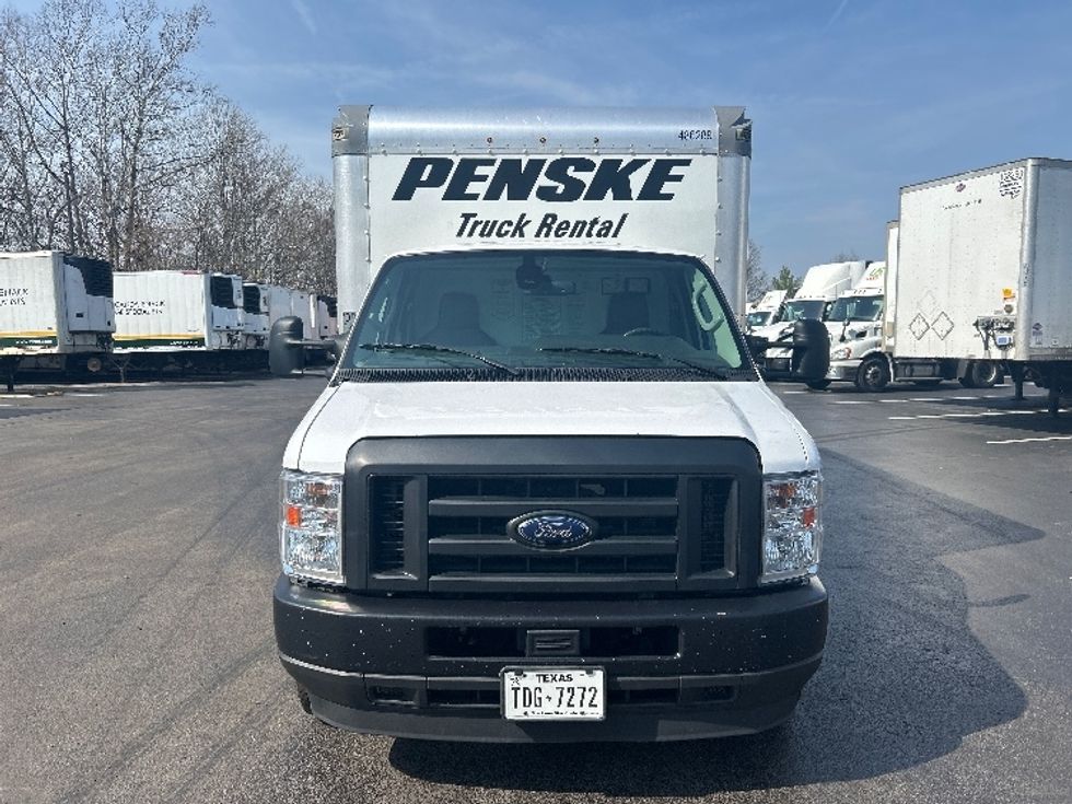 Light Duty Box Truck-Light and Medium Duty Trucks-Ford-2022-E350-Louisville-KY-114,534\n\t\tmiles-$ 27,250 - Image 2