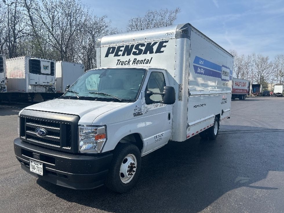 Light Duty Box Truck-Light and Medium Duty Trucks-Ford-2022-E350-Louisville-KY-114,534\n\t\tmiles-$ 27,250 - Image 3