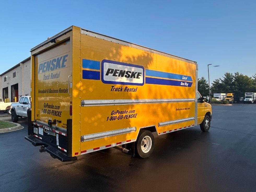 Light Duty Box Truck-Light and Medium Duty Trucks-Ford-2022-E350-Louisville-KY-89,243\n\t\tmiles-$ 28,250 - Image 13