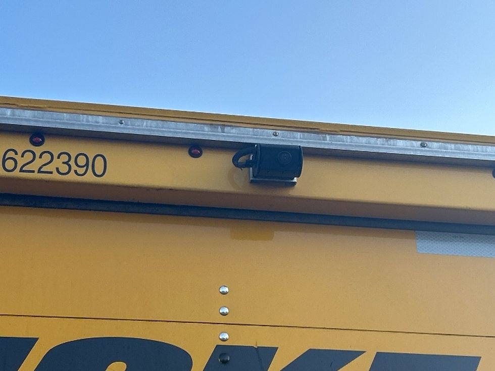 Light Duty Box Truck-Light and Medium Duty Trucks-Ford-2022-E350-Louisville-KY-89,243\n\t\tmiles-$ 28,250 - Image 25