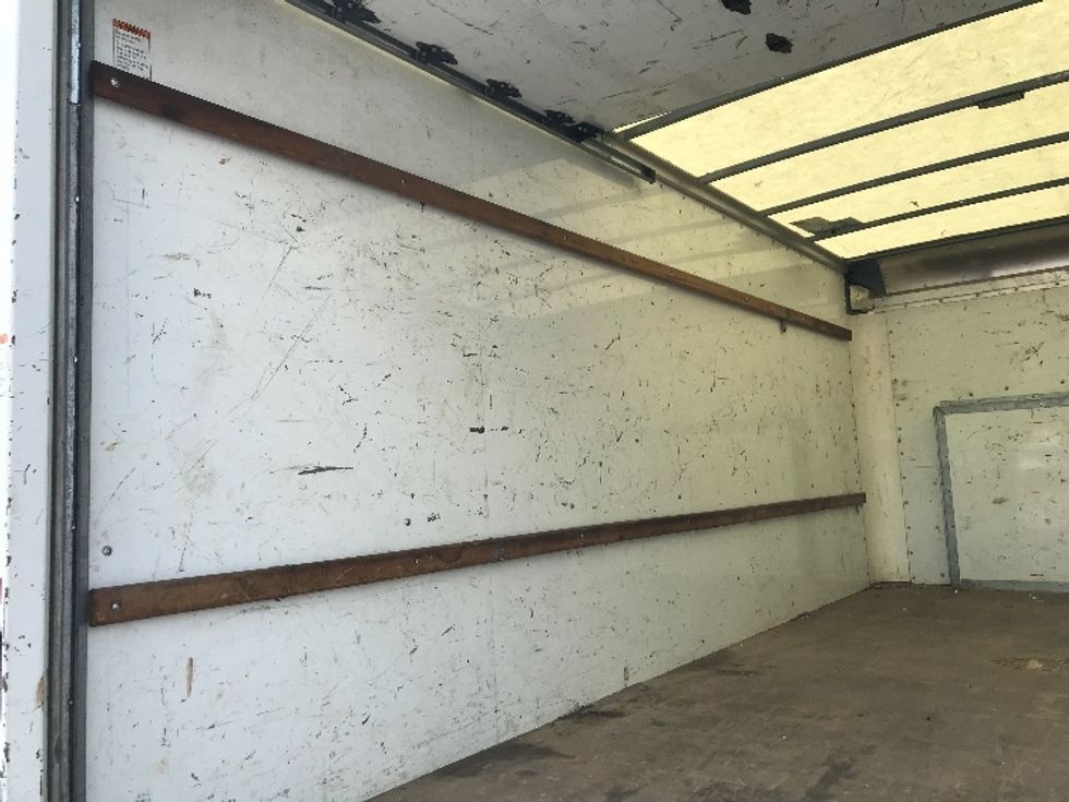 Light Duty Box Truck-Light and Medium Duty Trucks-Ford-2022-E350-Louisville-KY-92,049\n\t\tmiles-$ 31,500 - Image 11