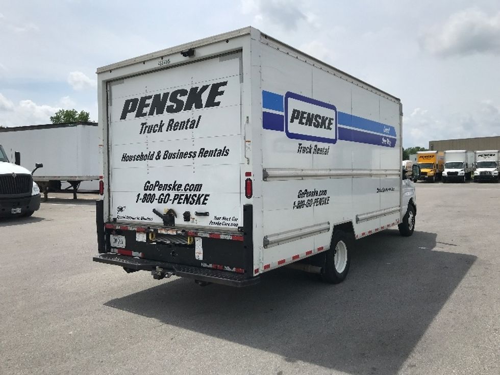 Light Duty Box Truck-Light and Medium Duty Trucks-Ford-2022-E350-Louisville-KY-92,049\n\t\tmiles-$ 31,500 - Image 13