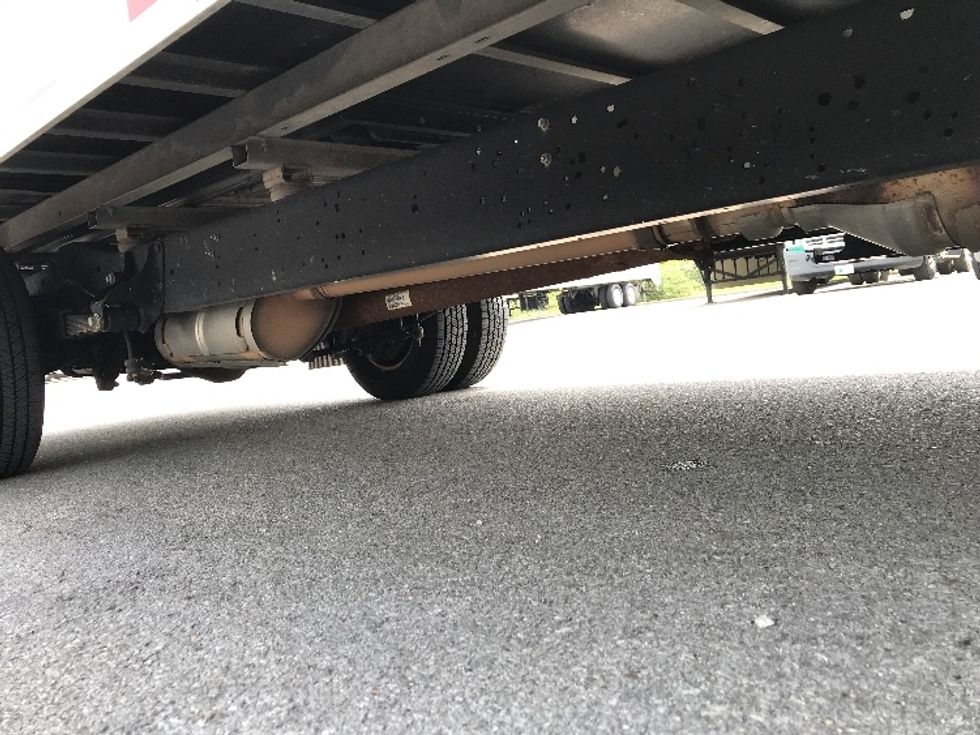 Light Duty Box Truck-Light and Medium Duty Trucks-Ford-2022-E350-Louisville-KY-92,049\n\t\tmiles-$ 31,500 - Image 14