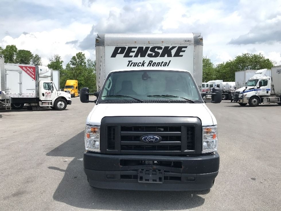 Light Duty Box Truck-Light and Medium Duty Trucks-Ford-2022-E350-Louisville-KY-92,049\n\t\tmiles-$ 31,500 - Image 2