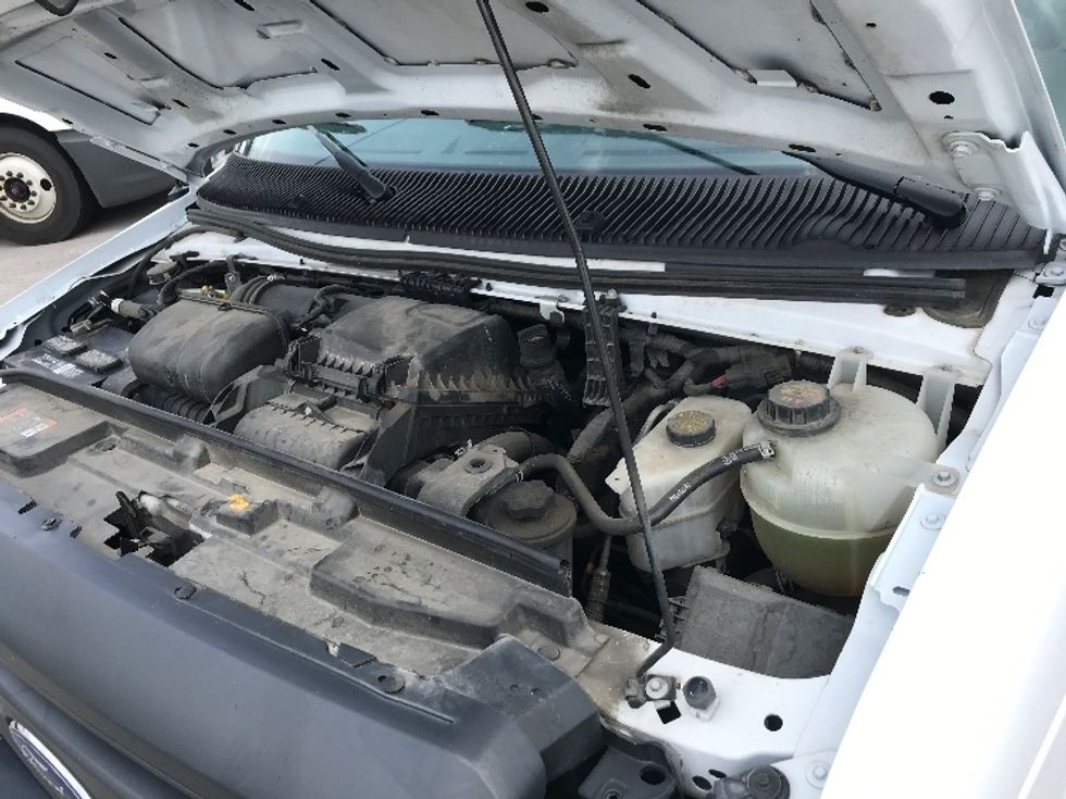 Light Duty Box Truck-Light and Medium Duty Trucks-Ford-2022-E350-Louisville-KY-92,049\n\t\tmiles-$ 31,500 - Image 24