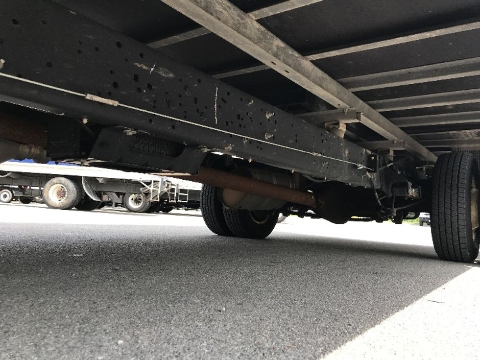 Light Duty Box Truck-Light and Medium Duty Trucks-Ford-2022-E350-Louisville-KY-92,049\n\t\tmiles-$ 31,500 - Image 5