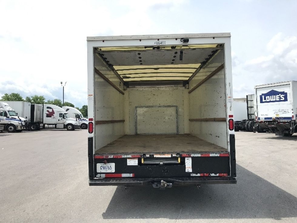 Light Duty Box Truck-Light and Medium Duty Trucks-Ford-2022-E350-Louisville-KY-92,049\n\t\tmiles-$ 31,500 - Image 8