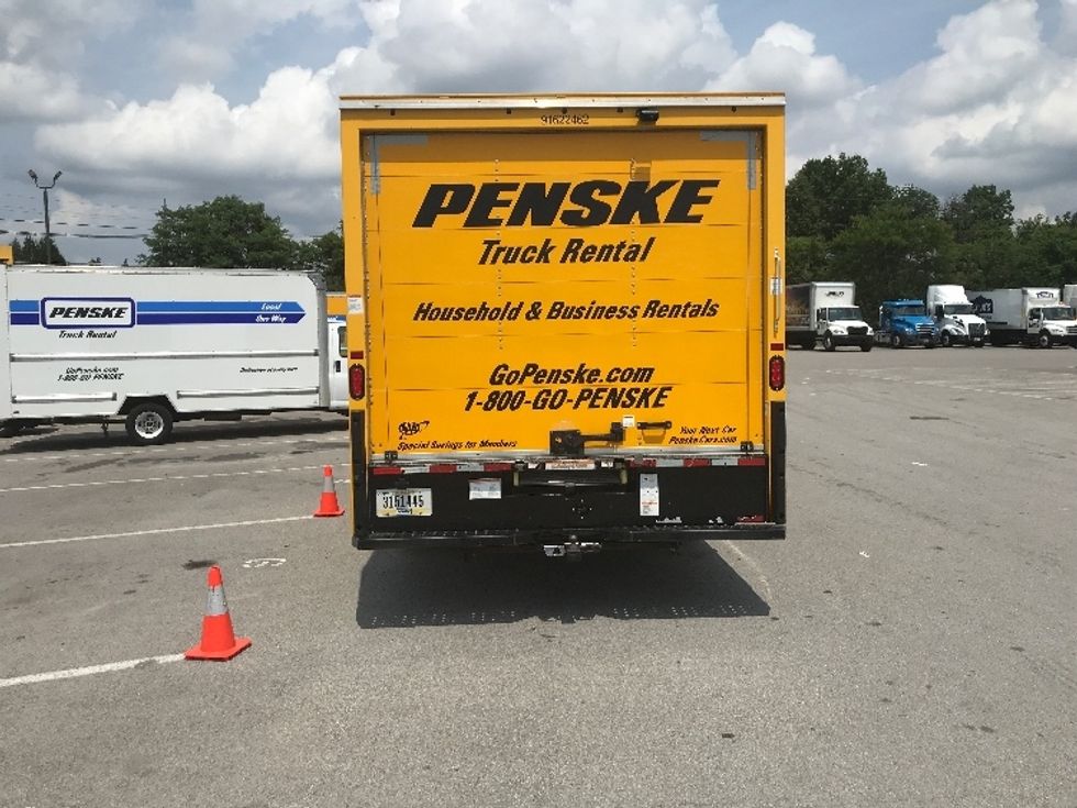Light Duty Box Truck-Light and Medium Duty Trucks-Ford-2022-E350-Louisville-KY-98,284\n\t\tmiles-$ 25,250 - Image 7