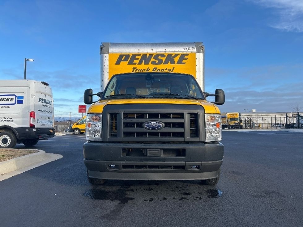 Light Duty Box Truck-Light and Medium Duty Trucks-Ford-2022-E350-Lowell-AR-117,770\n\t\tmiles-$ 24,750 - Image 2