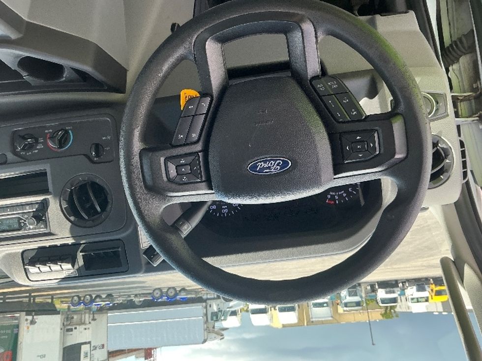 Light Duty Box Truck-Light and Medium Duty Trucks-Ford-2022-E350-Loxley-AL-91,780\n\t\tmiles-$ 32,750 - Image 15
