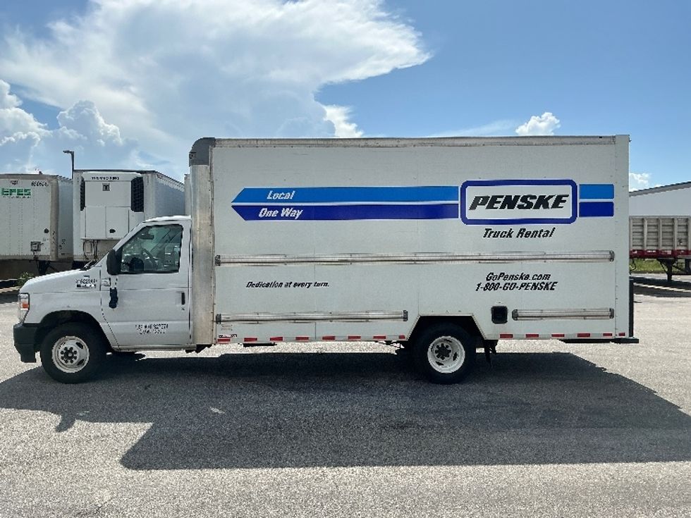 Light Duty Box Truck-Light and Medium Duty Trucks-Ford-2022-E350-Loxley-AL-91,780\n\t\tmiles-$ 32,750 - Image 4