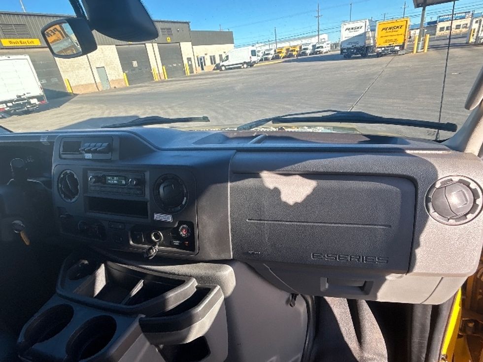 Light Duty Box Truck-Light and Medium Duty Trucks-Ford-2022-E350-Lubbock-TX-108,997\n\t\tmiles-$ 26,500 - Image 21