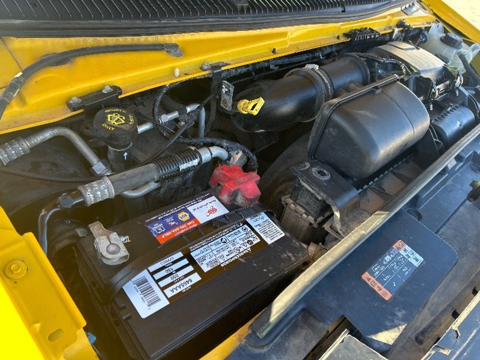 Light Duty Box Truck-Light and Medium Duty Trucks-Ford-2022-E350-Lubbock-TX-108,997\n\t\tmiles-$ 26,500 - Image 23