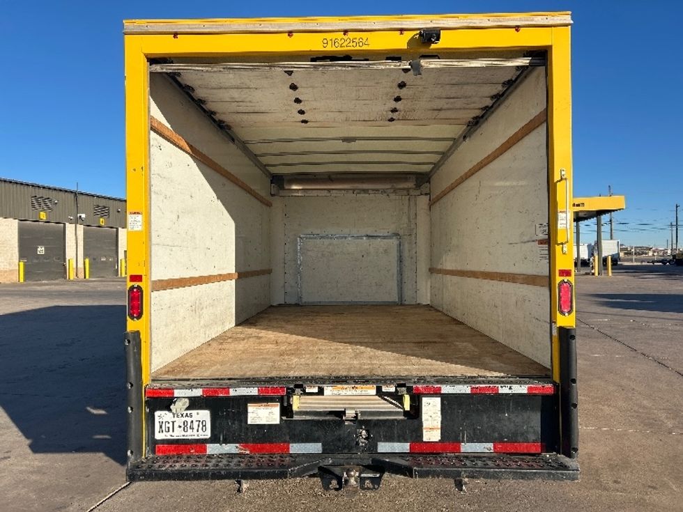 Light Duty Box Truck-Light and Medium Duty Trucks-Ford-2022-E350-Lubbock-TX-108,997\n\t\tmiles-$ 26,500 - Image 8