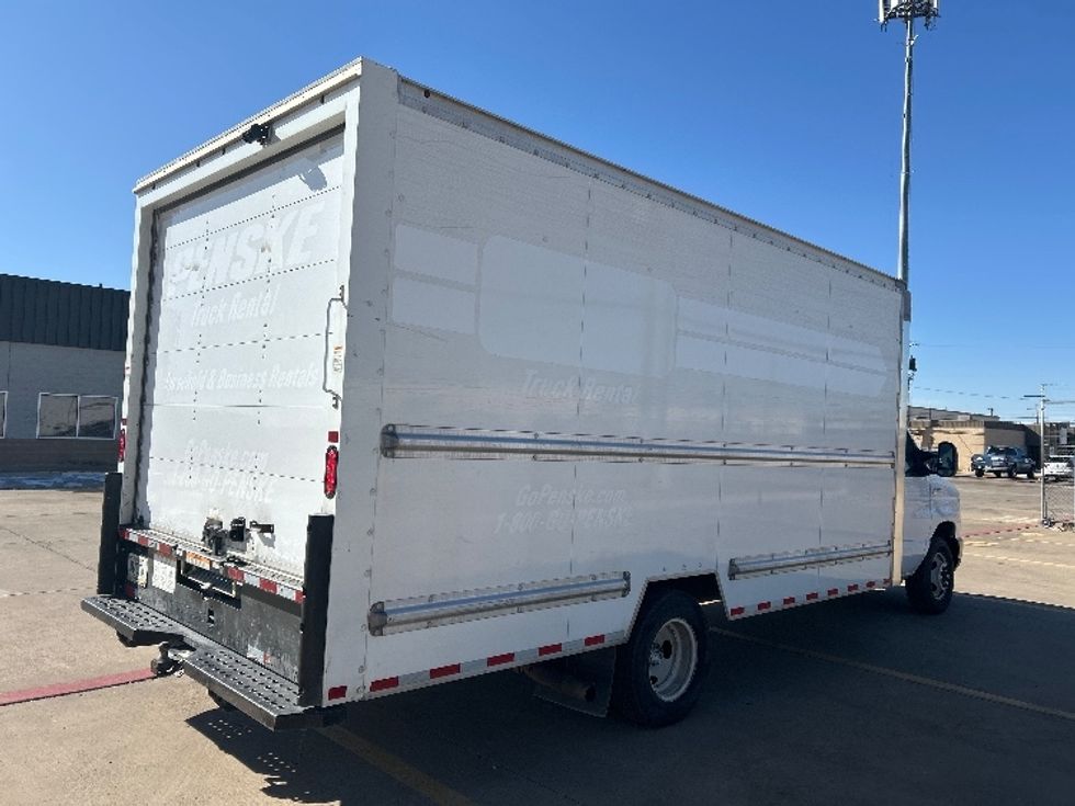 Light Duty Box Truck-Light and Medium Duty Trucks-Ford-2022-E350-Lubbock-TX-114,597\n\t\tmiles-$ 28,500 - Image 13