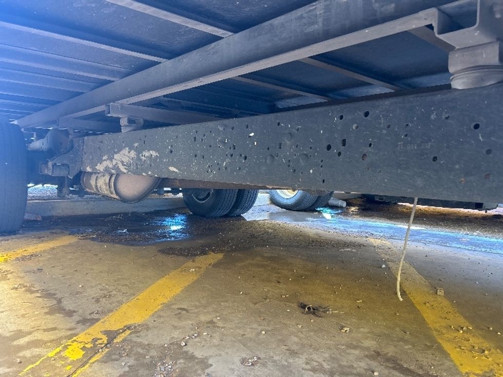 Light Duty Box Truck-Light and Medium Duty Trucks-Ford-2022-E350-Lubbock-TX-114,597\n\t\tmiles-$ 28,500 - Image 14