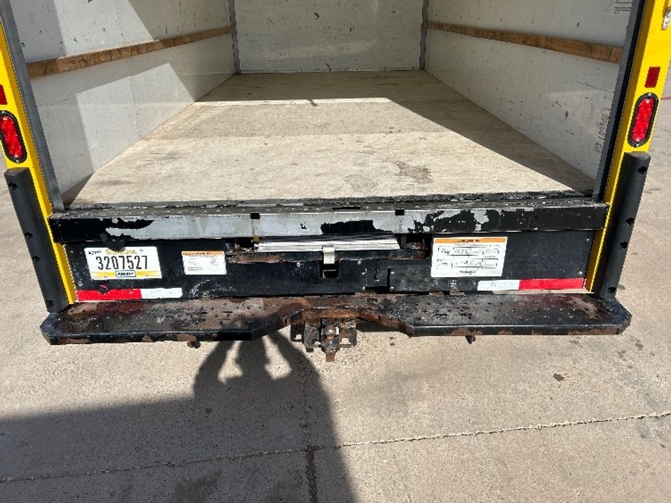 Light Duty Box Truck-Light and Medium Duty Trucks-Ford-2022-E350-Lubbock-TX-127,567\n\t\tmiles-$ 21,750 - Image 9