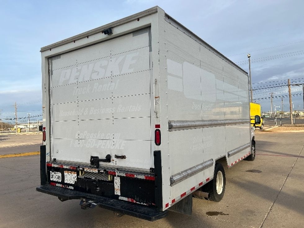 Light Duty Box Truck-Light and Medium Duty Trucks-Ford-2022-E350-Lubbock-TX-127,693\n\t\tmiles-$ 26,250 - Image 12