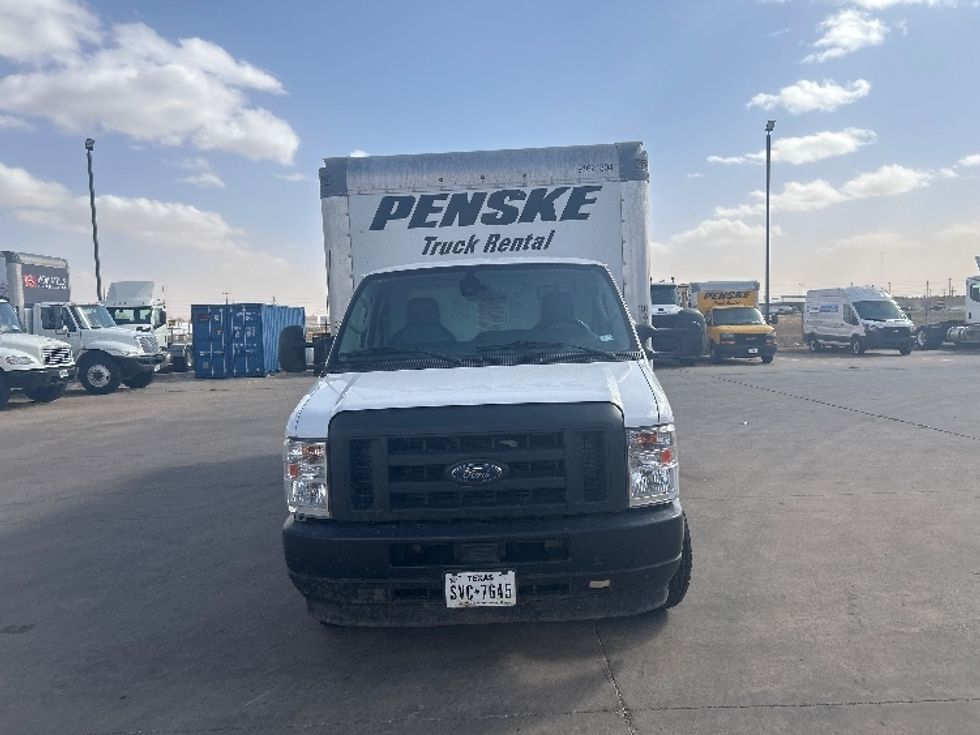 Light Duty Box Truck-Light and Medium Duty Trucks-Ford-2022-E350-Lubbock-TX-92,848\n\t\tmiles-$ 32,250 - Image 2