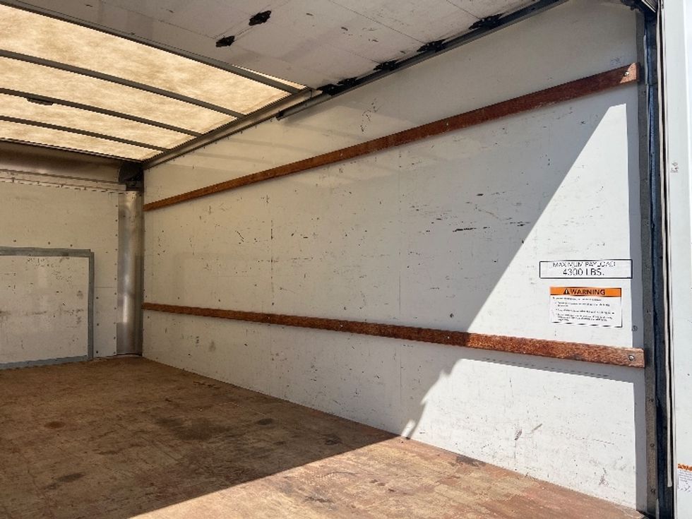 Light Duty Box Truck-Light and Medium Duty Trucks-Ford-2022-E350-Lubbock-TX-99,979\n\t\tmiles-$ 30,750 - Image 11