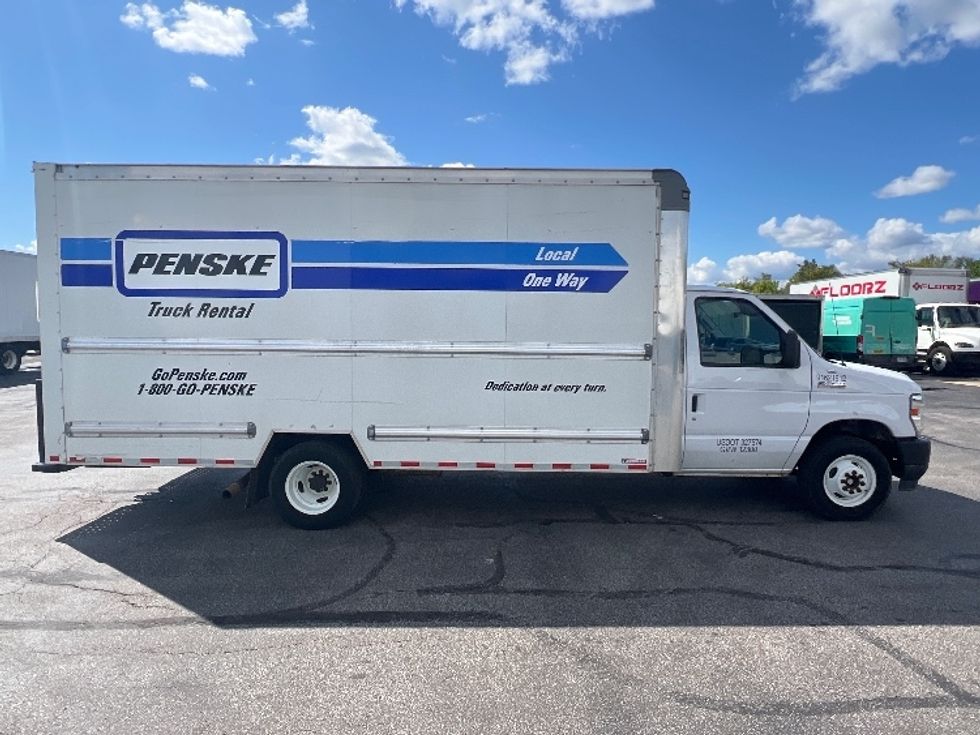 Light Duty Box Truck-Light and Medium Duty Trucks-Ford-2022-E350-Lubbock-TX-99,979\n\t\tmiles-$ 30,750 - Image 14