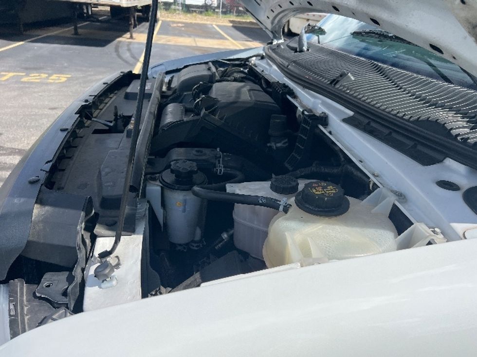 Light Duty Box Truck-Light and Medium Duty Trucks-Ford-2022-E350-Lubbock-TX-99,979\n\t\tmiles-$ 30,750 - Image 22