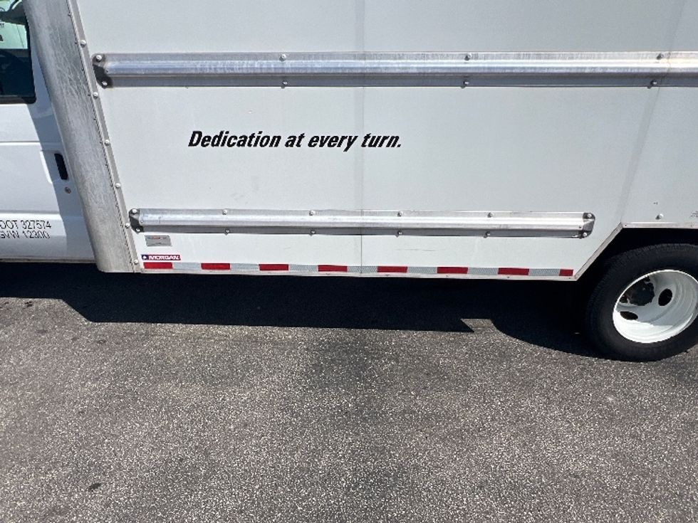 Light Duty Box Truck-Light and Medium Duty Trucks-Ford-2022-E350-Lubbock-TX-99,979\n\t\tmiles-$ 30,750 - Image 5