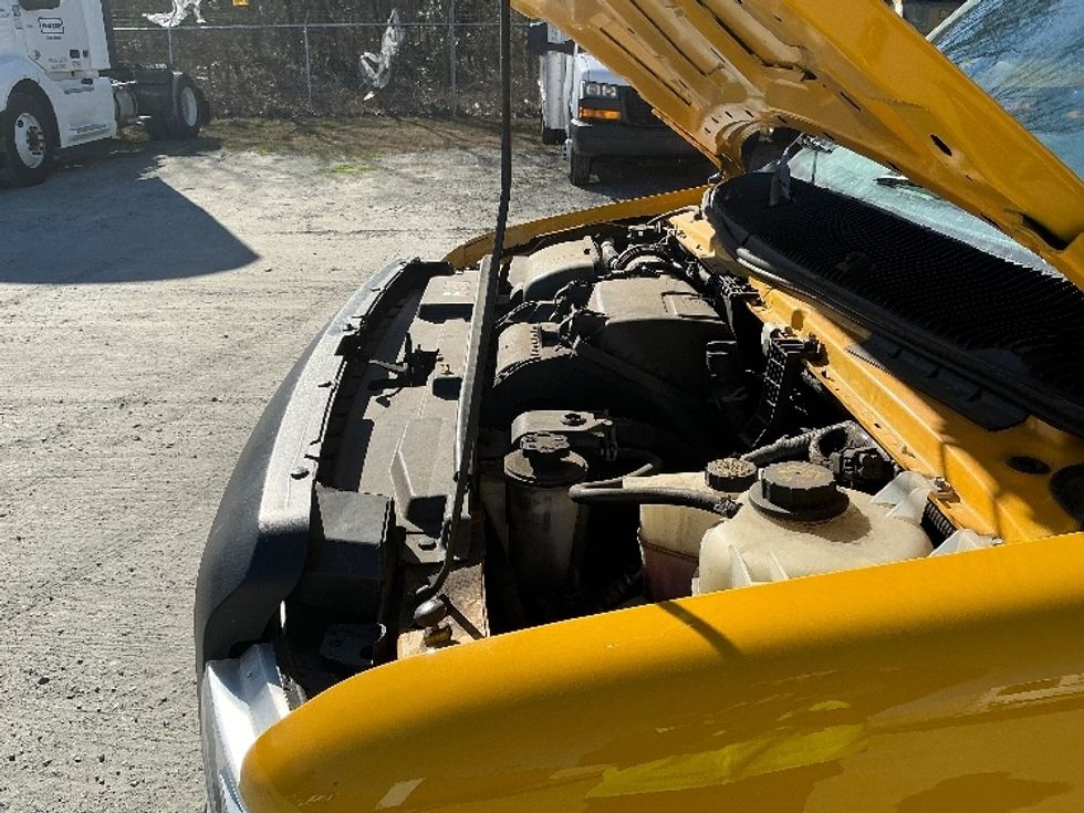 Light Duty Box Truck-Light and Medium Duty Trucks-Ford-2022-E350-Macon-GA-90,323\n\t\tmiles-$ 30,250 - Image 24