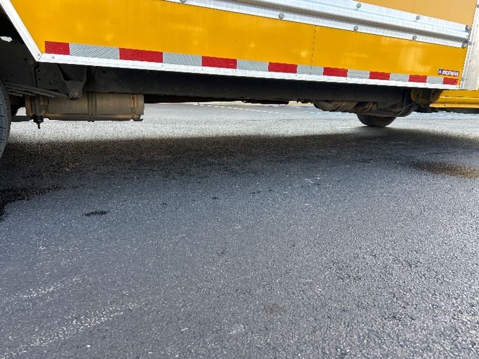 Light Duty Box Truck-Light and Medium Duty Trucks-Ford-2022-E350-Madison-AL-104,435\n\t\tmiles-$ 28,500 - Image 14