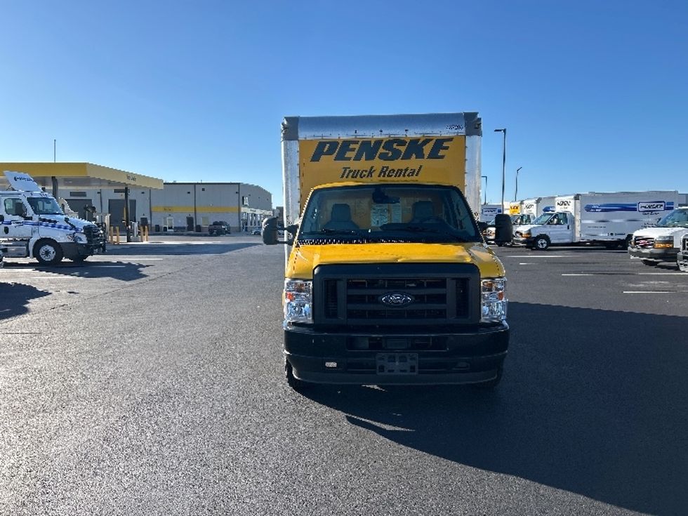 Light Duty Box Truck-Light and Medium Duty Trucks-Ford-2022-E350-Madison-AL-130,868\n\t\tmiles-$ 23,750 - Image 2