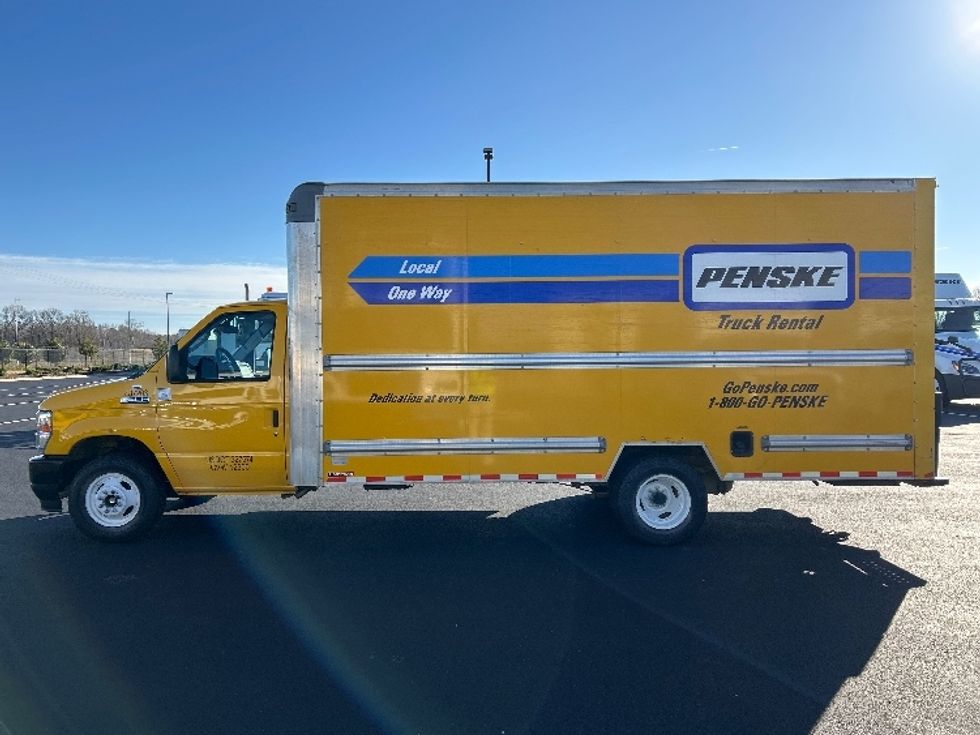 Light Duty Box Truck-Light and Medium Duty Trucks-Ford-2022-E350-Madison-AL-130,868\n\t\tmiles-$ 23,750 - Image 4