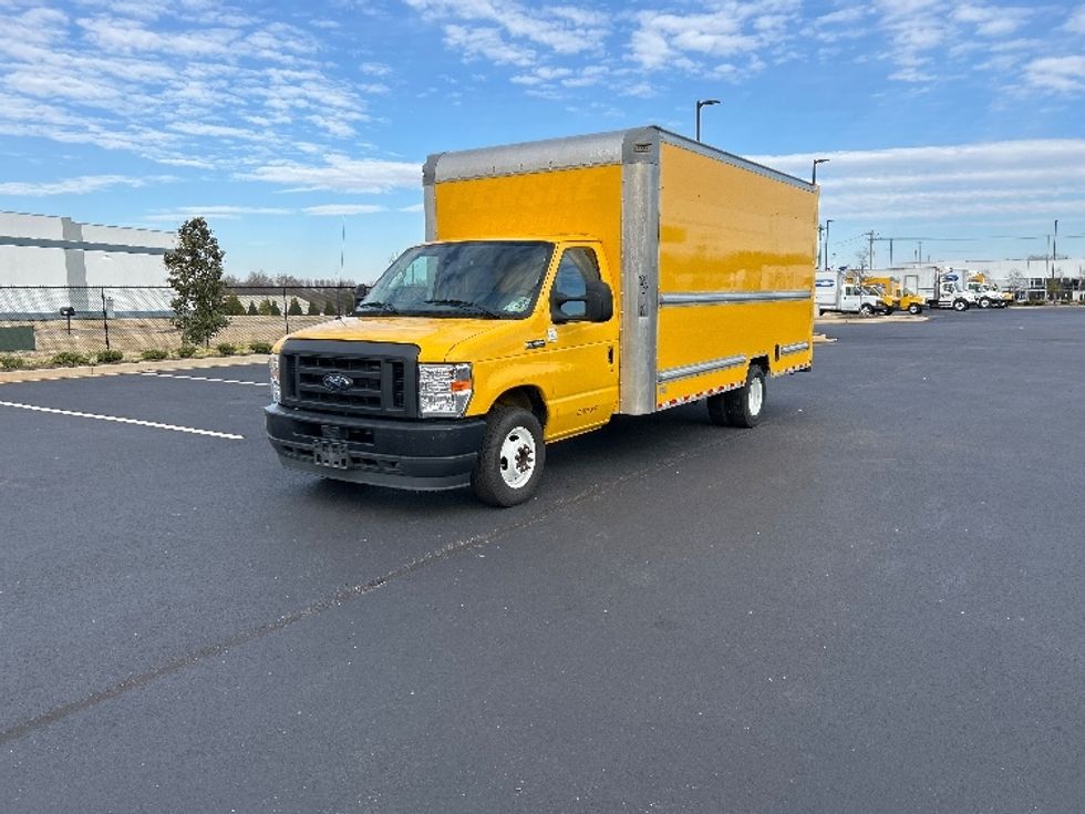 Light Duty Box Truck-Light and Medium Duty Trucks-Ford-2022-E350-Madison-AL-93,219\n\t\tmiles-$ 30,000 - Image 3