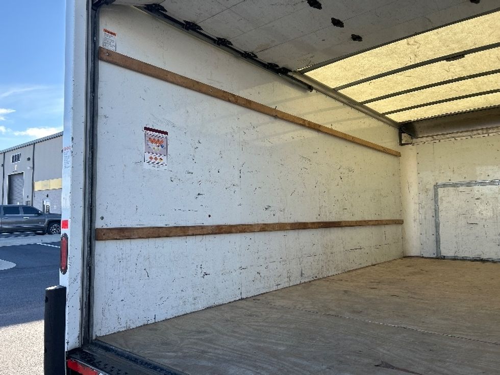 Light Duty Box Truck-Light and Medium Duty Trucks-Ford-2022-E350-Madison-AL-95,180\n\t\tmiles-$ 32,750 - Image 11