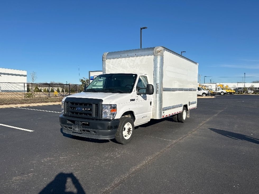 Light Duty Box Truck-Light and Medium Duty Trucks-Ford-2022-E350-Madison-AL-95,180\n\t\tmiles-$ 32,750 - Image 3