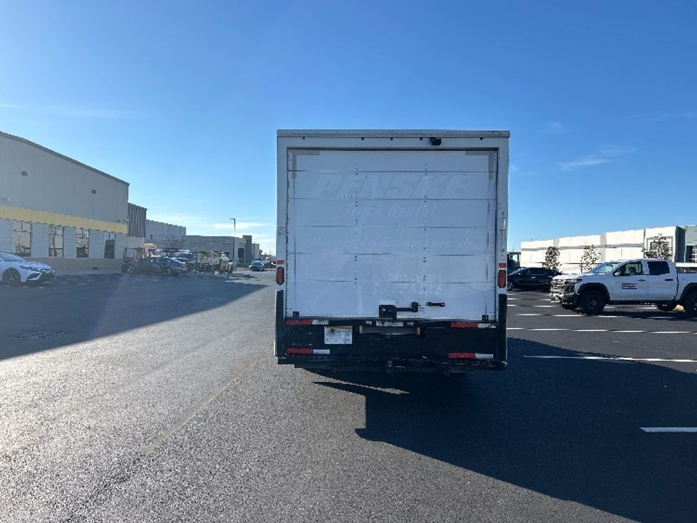 Light Duty Box Truck-Light and Medium Duty Trucks-Ford-2022-E350-Madison-AL-95,180\n\t\tmiles-$ 32,750 - Image 7