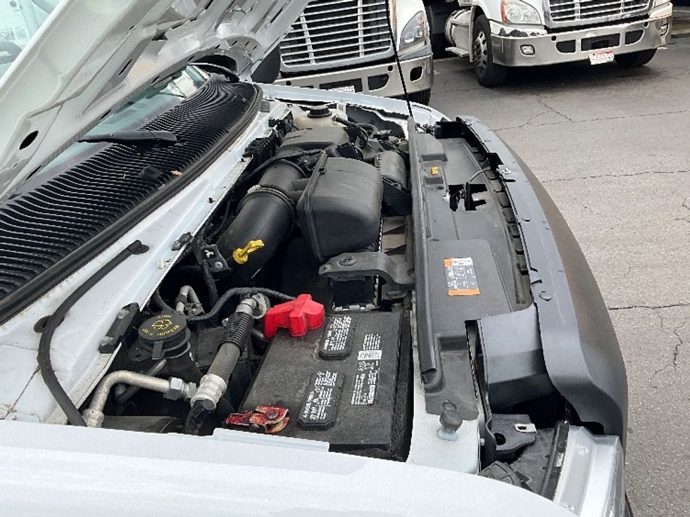 Light Duty Box Truck-Light and Medium Duty Trucks-Ford-2022-E350-Manassas-VA-63,225\n\t\tmiles-$ 35,000 - Image 24