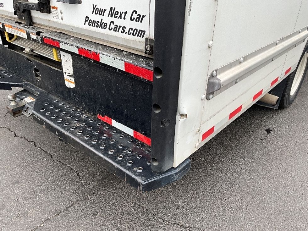 Light Duty Box Truck-Light and Medium Duty Trucks-Ford-2022-E350-Manassas-VA-63,225\n\t\tmiles-$ 35,000 - Image 28