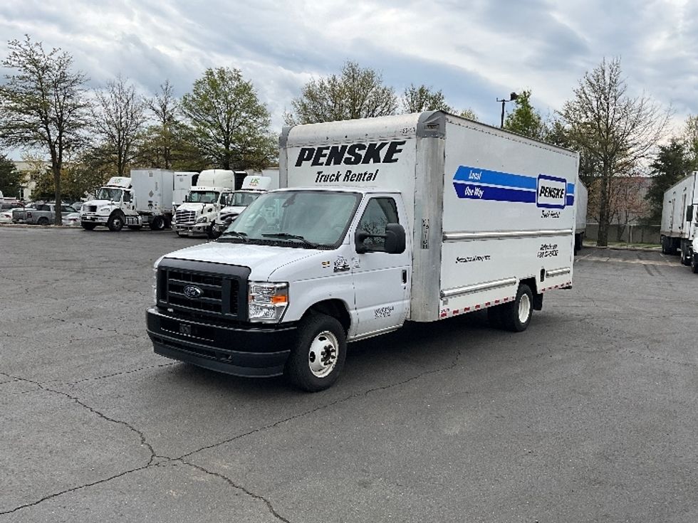 Light Duty Box Truck-Light and Medium Duty Trucks-Ford-2022-E350-Manassas-VA-63,225\n\t\tmiles-$ 35,000 - Image 3