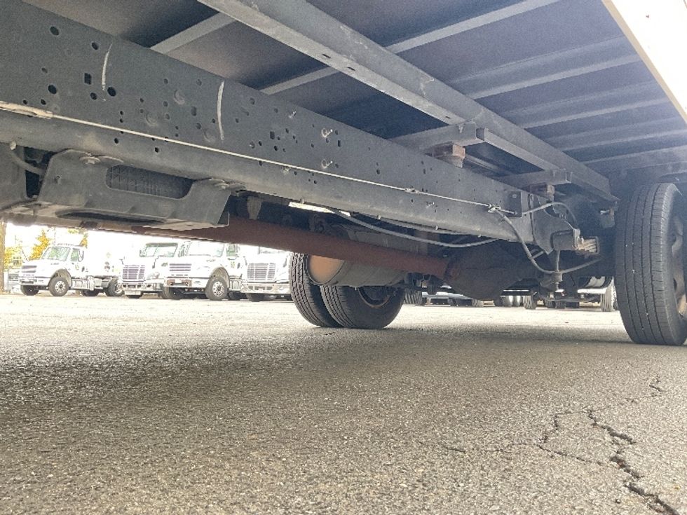 Light Duty Box Truck-Light and Medium Duty Trucks-Ford-2022-E350-Manassas-VA-63,225\n\t\tmiles-$ 35,000 - Image 5