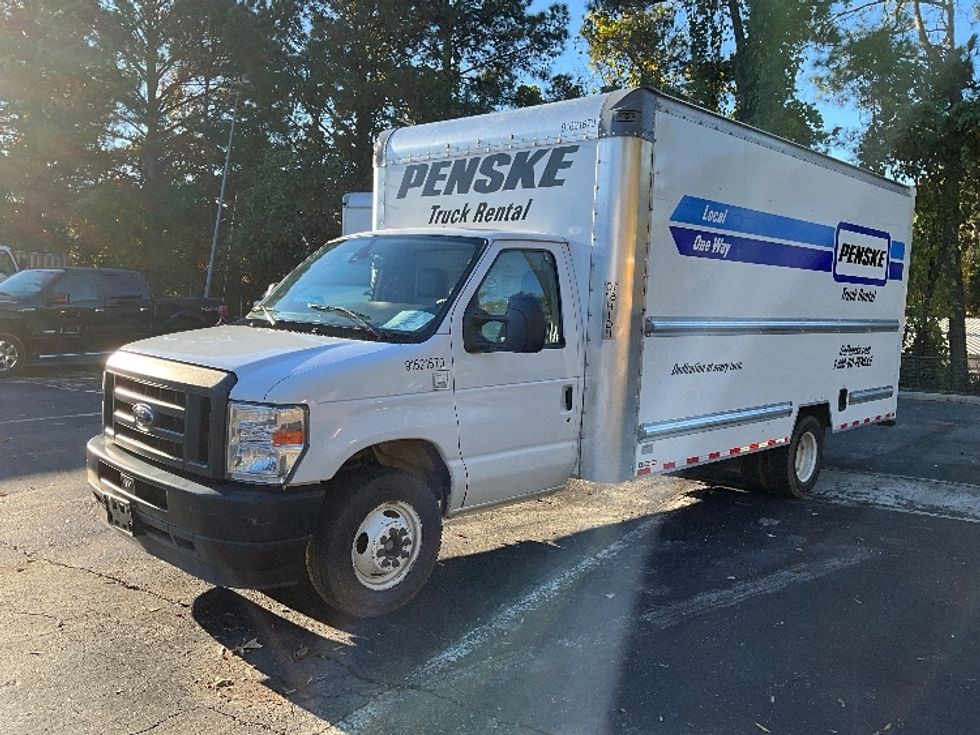 Light Duty Box Truck-Light and Medium Duty Trucks-Ford-2022-E350-Mebane-NC-124,463\n\t\tmiles-$ 29,250 - Image 3
